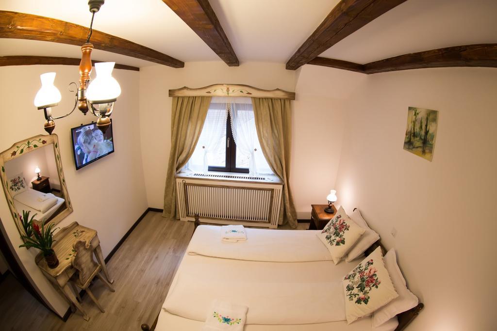 Casa Stefania Hotel Talmacel Ruang foto