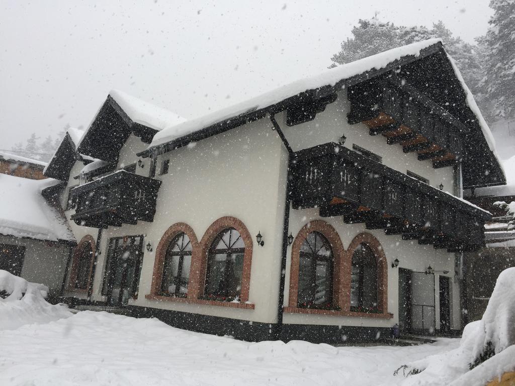 Casa Stefania Hotel Talmacel Bagian luar foto